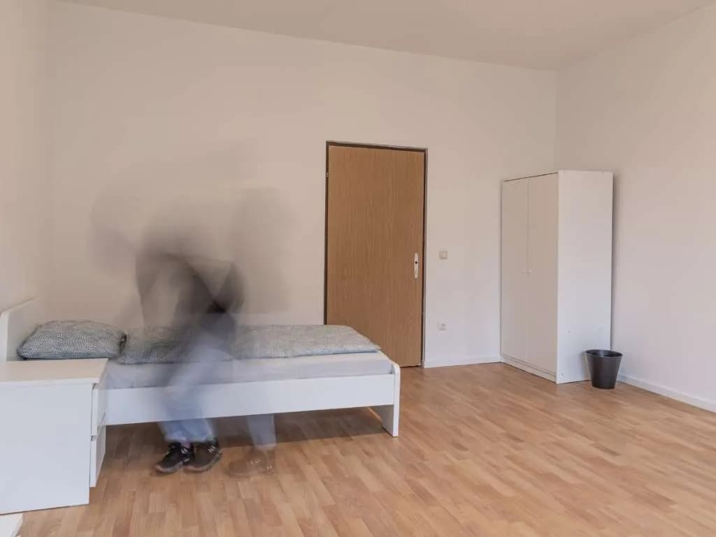 Wohnung mieten in Wels – 20 m², € 495 – Bild 21 von 41