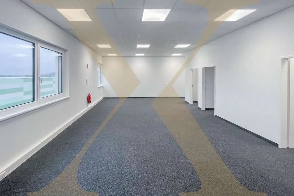 Gewerbeimmobilie mieten in Linz Land – 374 m², € 4.928