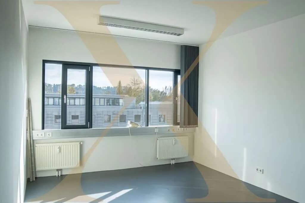 Gewerbeimmobilie mieten in Wels – 82 m², € 1.079