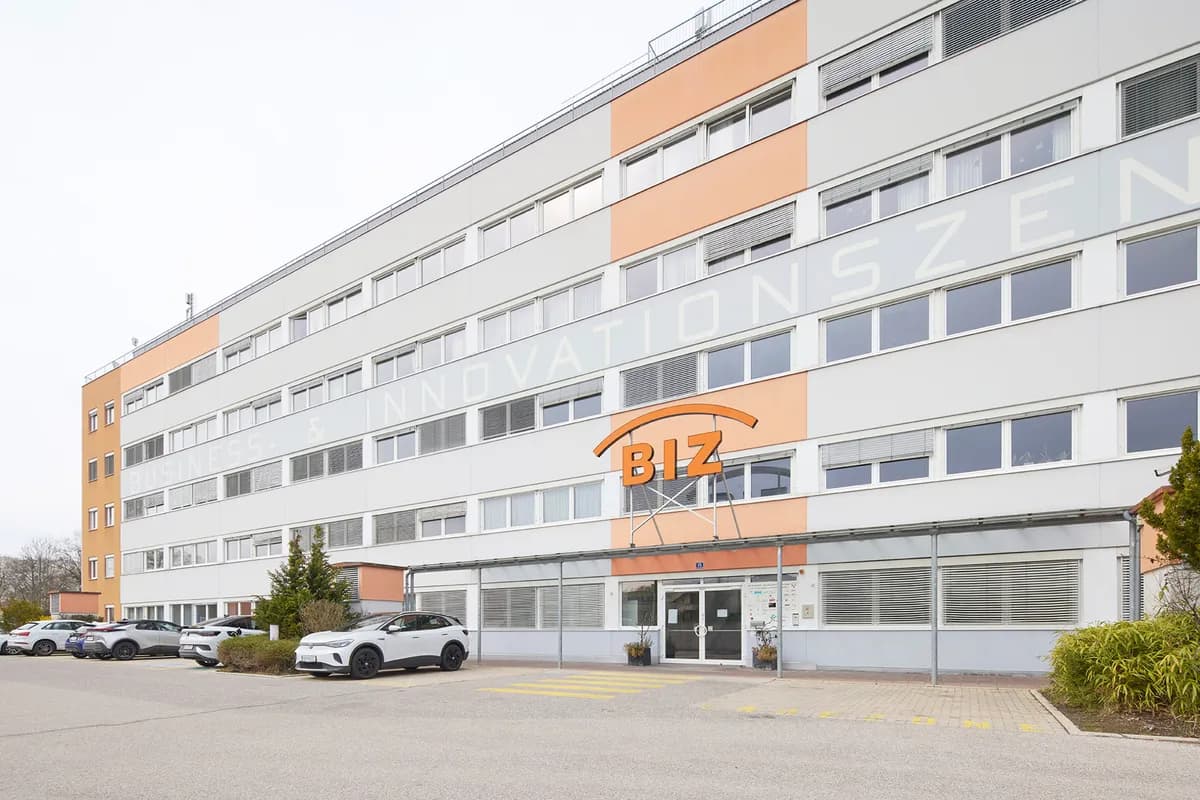 Gewerbeimmobilie mieten in Sankt Pölten – 61 m², € 834