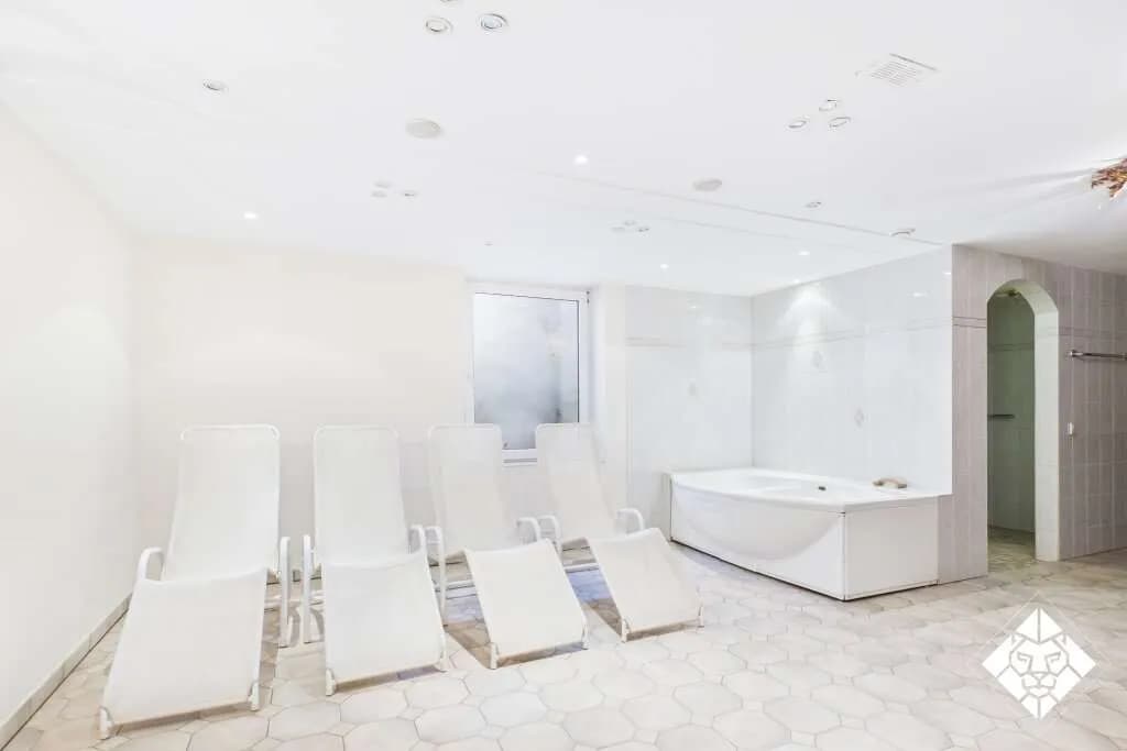 25-Zimmer-Wohnung kaufen in Kufstein – 9 098 m² – Bild 24 von 26