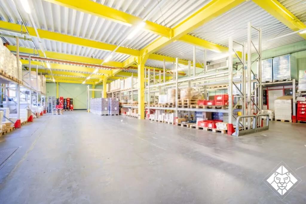 20-Zimmer-Gewerbeimmobilie mieten in Kufstein – 3 413 m², € 25.000 – Bild 12 von 45