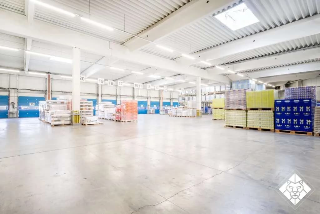 20-Zimmer-Gewerbeimmobilie mieten in Kufstein – 3 413 m², € 25.000 – Bild 14 von 45