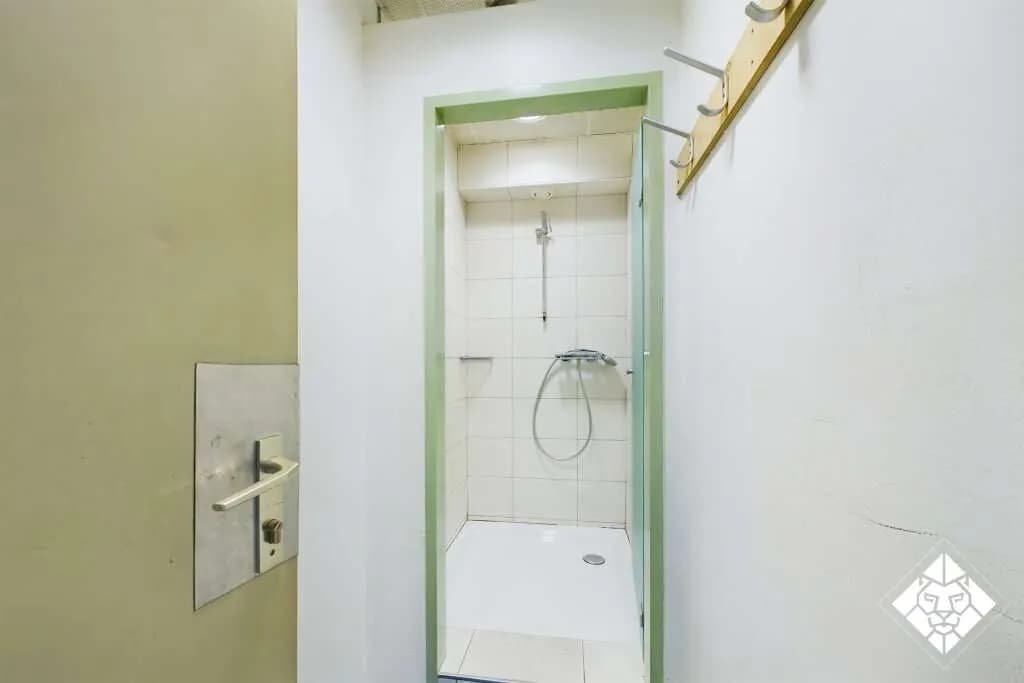 20-Zimmer-Gewerbeimmobilie mieten in Kufstein – 3 413 m², € 25.000 – Bild 30 von 45