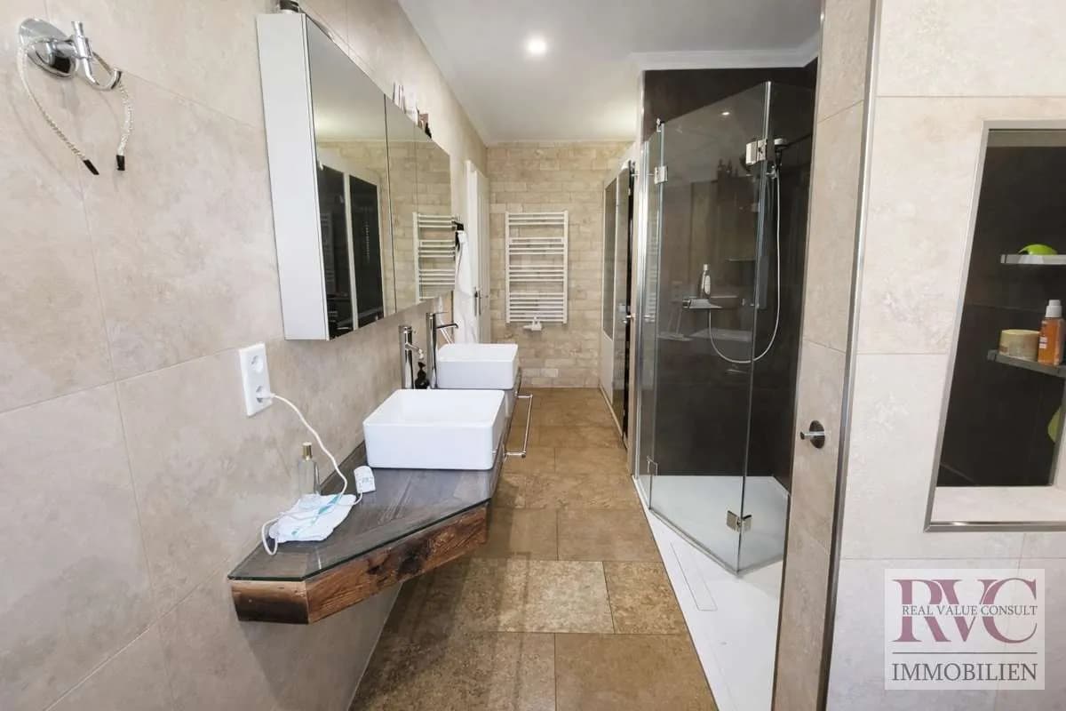 8-Zimmer-Haus kaufen in Braunau am Inn – 256,6 m², € 998.500 – Bild 8 von 19
