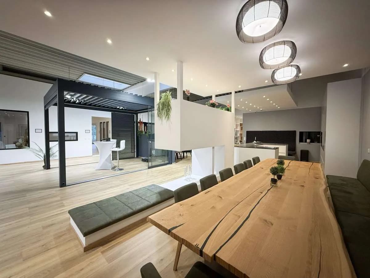 Immobilie mieten in Wiener Neustadt Land – 772 m², € 7.520 – Bild 3 von 13