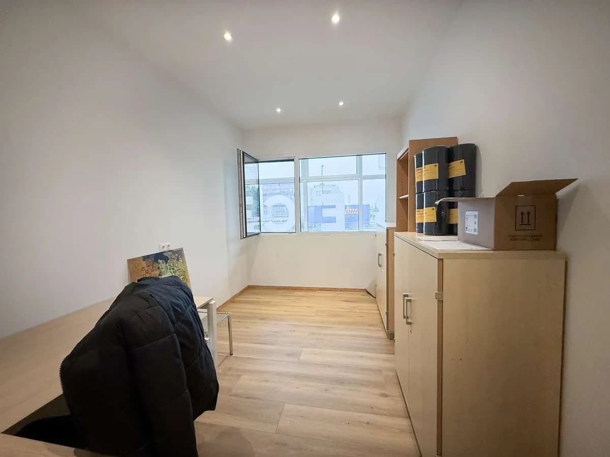Immobilie mieten in Wiener Neustadt Land – 772 m², € 7.520 – Bild 6 von 13