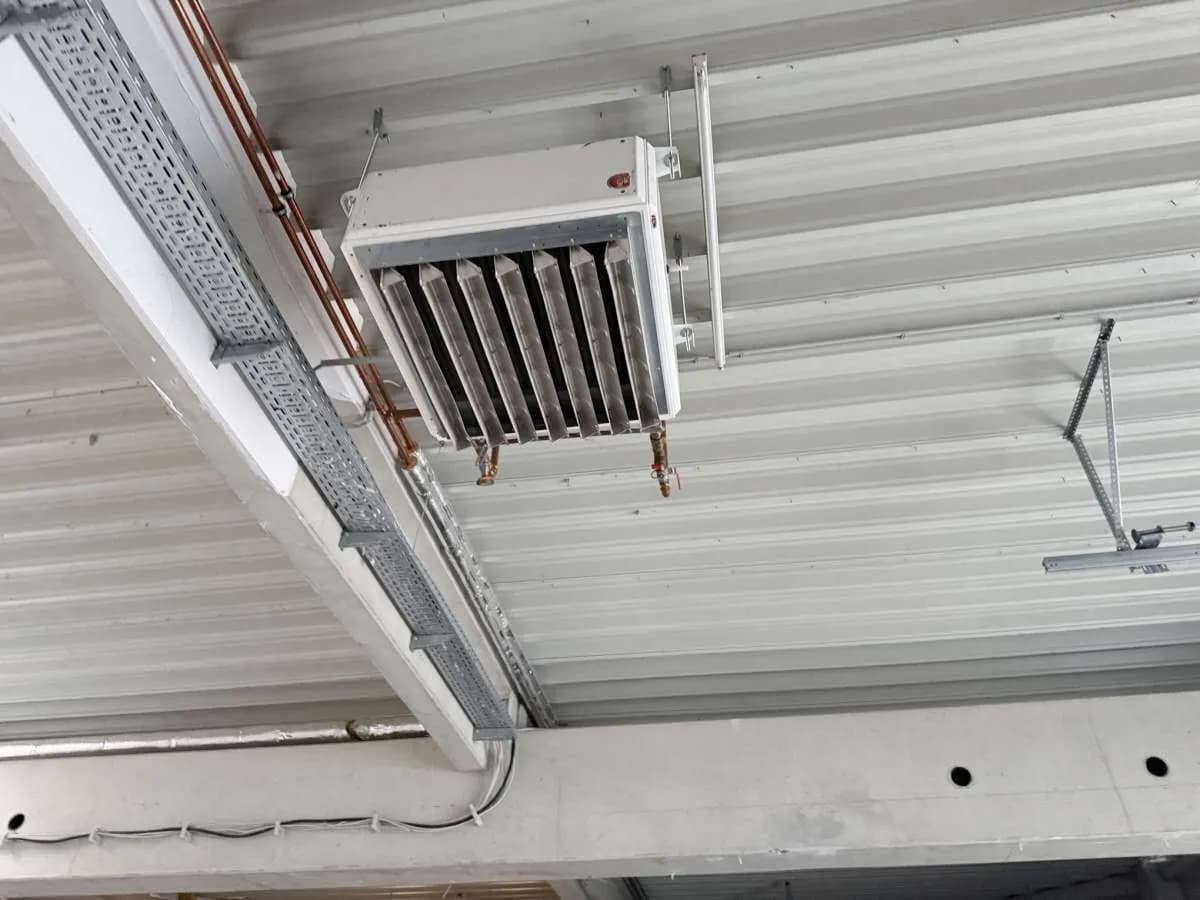Immobilie mieten in Wiener Neustadt Land – 772 m², € 7.520 – Bild 11 von 13