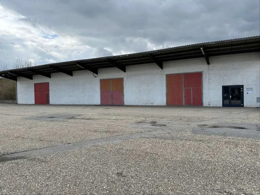 Gewerbeimmobilie mieten in Mistelbach – 563 m², € 2.815 – Bild 2 von 19