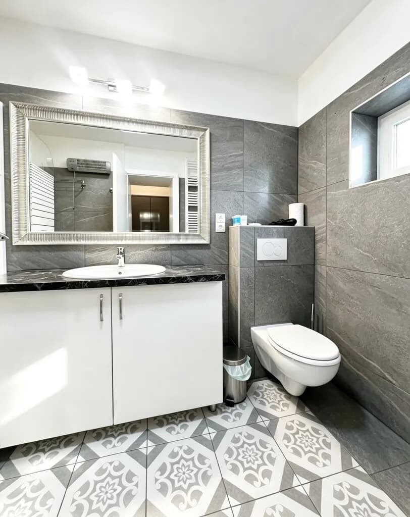 4-Zimmer-Wohnung mieten in Wien – 121 m², € 2.800 – Bild 3 von 8