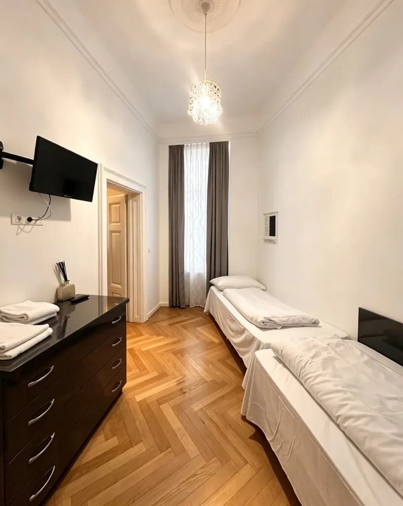 4-Zimmer-Wohnung mieten in Wien – 121 m², € 2.800 – Bild 5 von 8