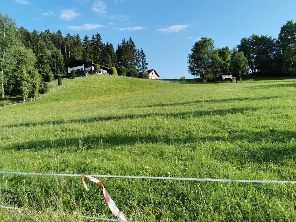 Grundstück kaufen in Villach Land – 14 300 m², € 591.440 – Bild 2 von 3