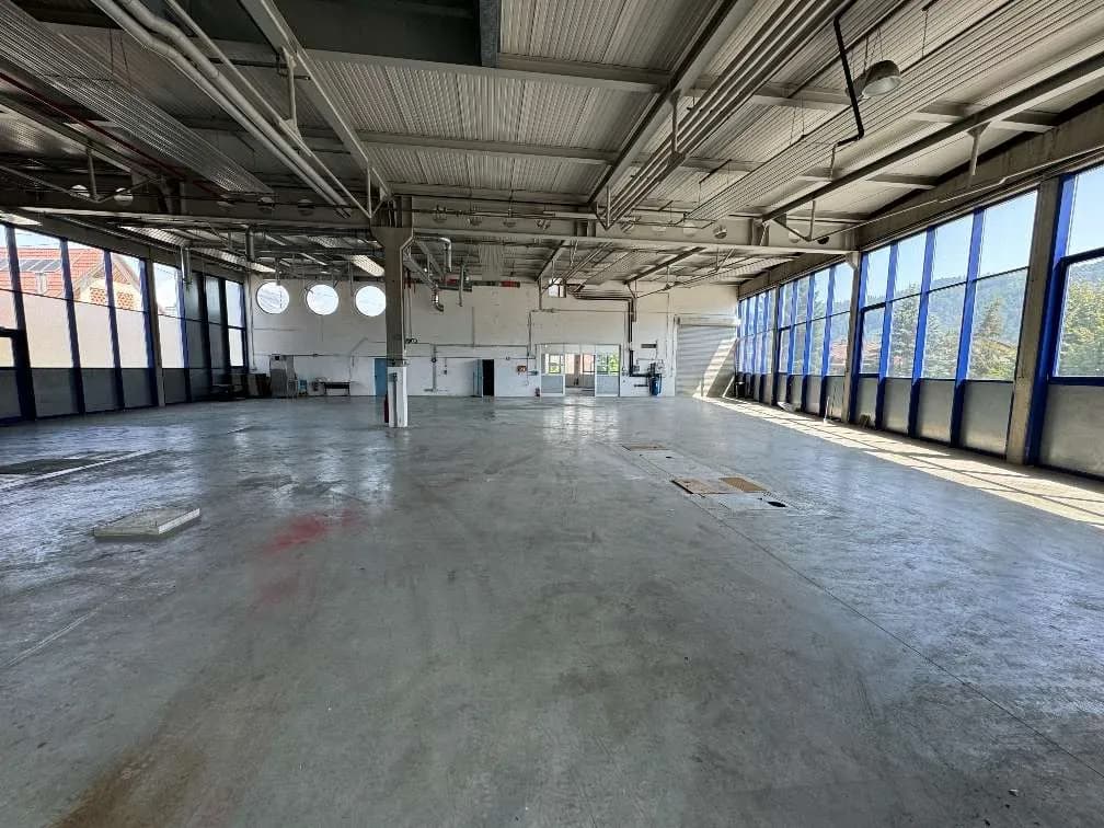 Gewerbeimmobilie mieten in Klagenfurt Land – 1 500 m² – Bild 3 von 5