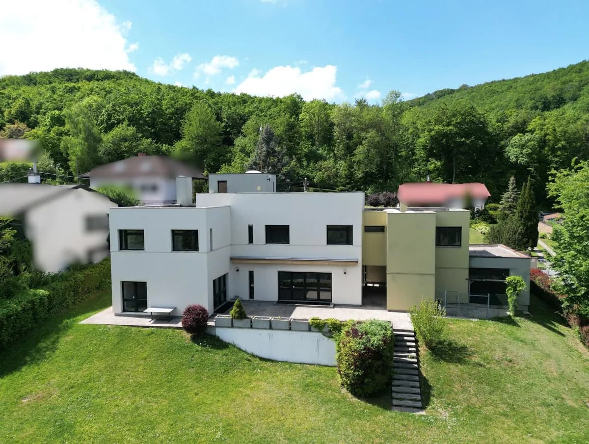 6-Zimmer-Haus kaufen in Mödling – 213 m², € 950.000