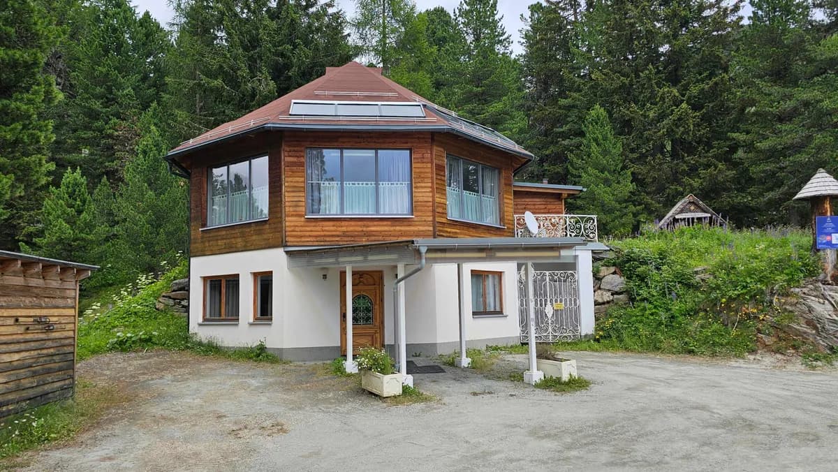 Haus kaufen in Feldkirchen – 150 m², € 949.000 – Bild 3 von 3