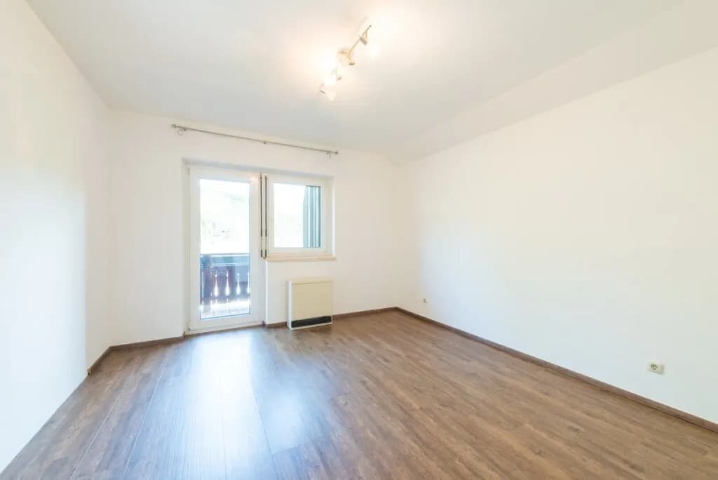 3-Zimmer-Wohnung mieten in Gmunden – 80 m², € 996 – Bild 4 von 8