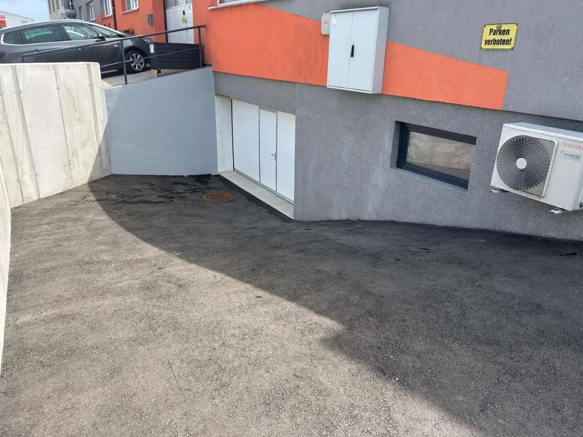 Gewerbeimmobilie mieten in Linz Land – 311 m², € 1.450