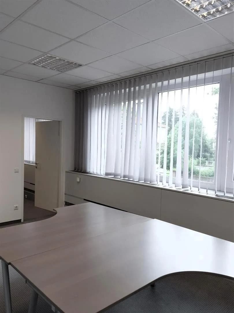 3-Zimmer-Gewerbeimmobilie mieten in Wels – 93 m², € 1.437 – Bild 5 von 8