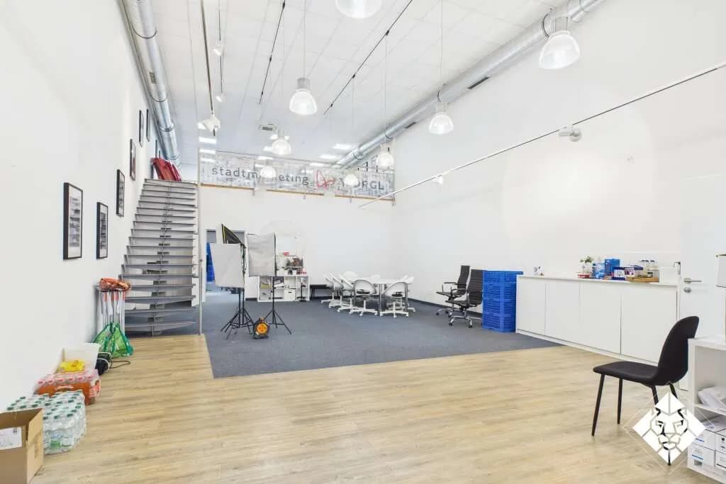 2-Zimmer-Gewerbeimmobilie mieten in Kufstein – 330 m², € 4.500 – Bild 5 von 11