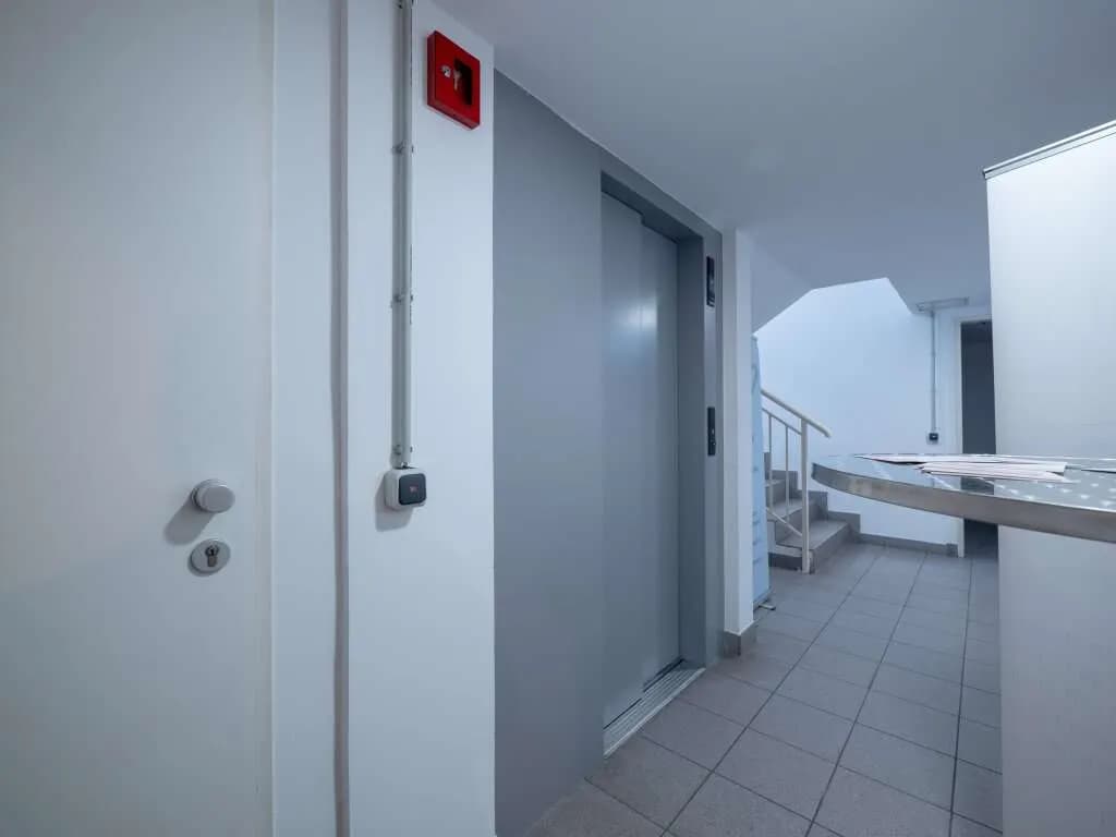 Gewerbeimmobilie mieten in Vöcklabruck – 117 m², € 750 – Bild 9 von 17