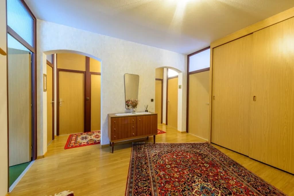 4-Zimmer-Wohnung kaufen in Gmunden – 100,5 m², € 320.000 – Bild 2 von 12