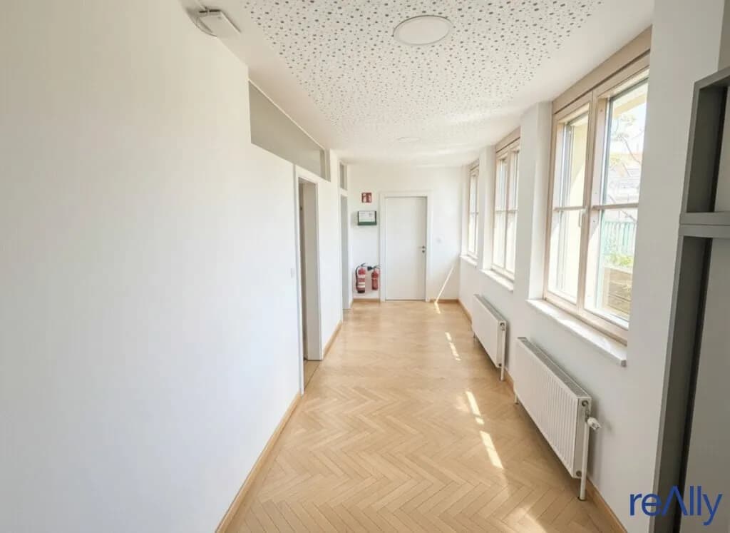 8-Zimmer-Gewerbeimmobilie mieten in Wien – 373 m², € 6.202 – Bild 8 von 18