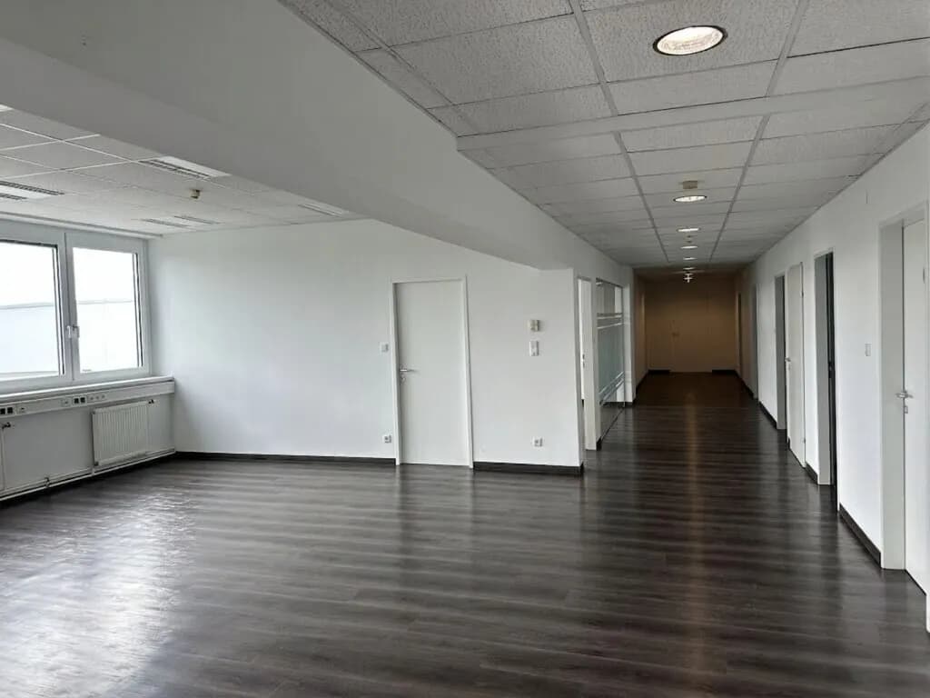 6-Zimmer-Gewerbeimmobilie mieten in Wien – 225 m², € 4.008 – Bild 7 von 14