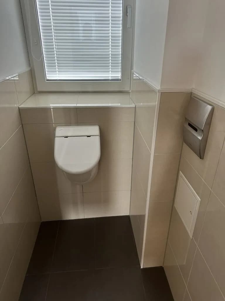 6-Zimmer-Gewerbeimmobilie mieten in Wien – 225 m², € 4.008 – Bild 10 von 14
