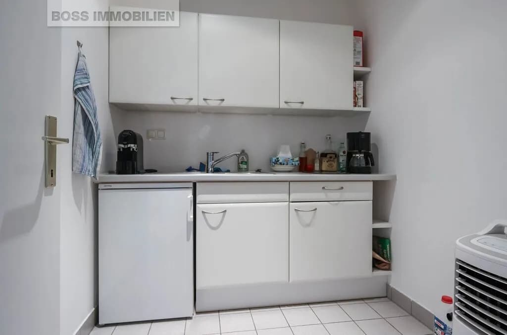 3-Zimmer-Gewerbeimmobilie mieten in Linz – 75 m², € 1.259 – Bild 6 von 12