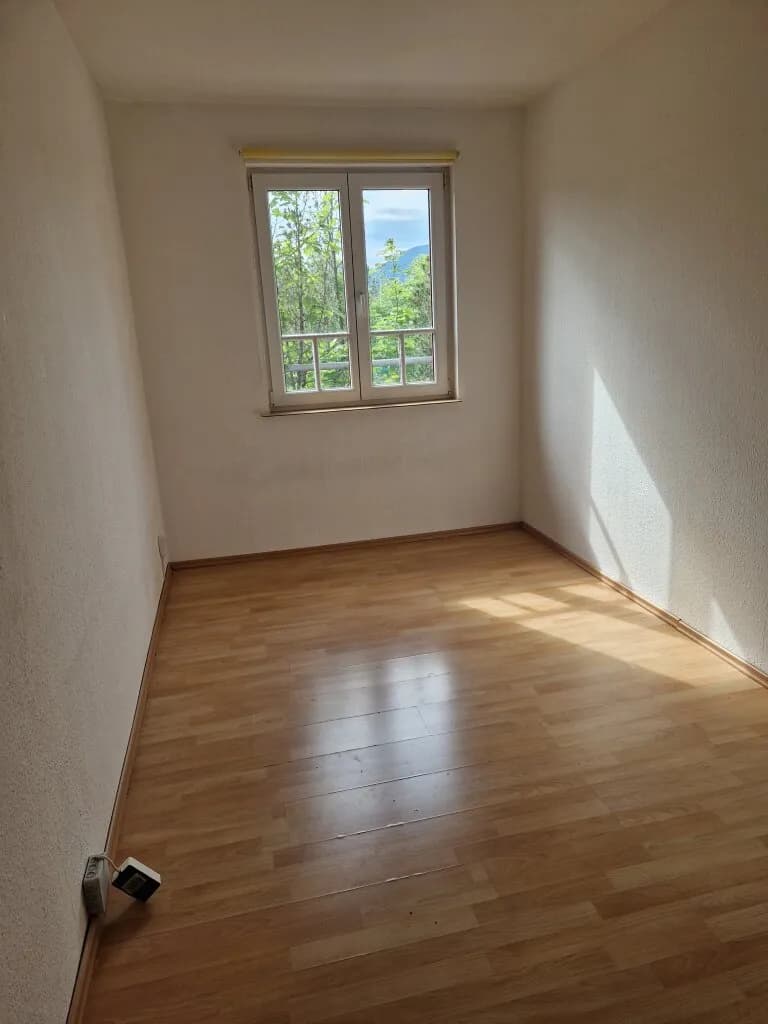 4-Zimmer-Immobilie mieten in Neunkirchen – 128,9 m², € 1.225 – Bild 7 von 14