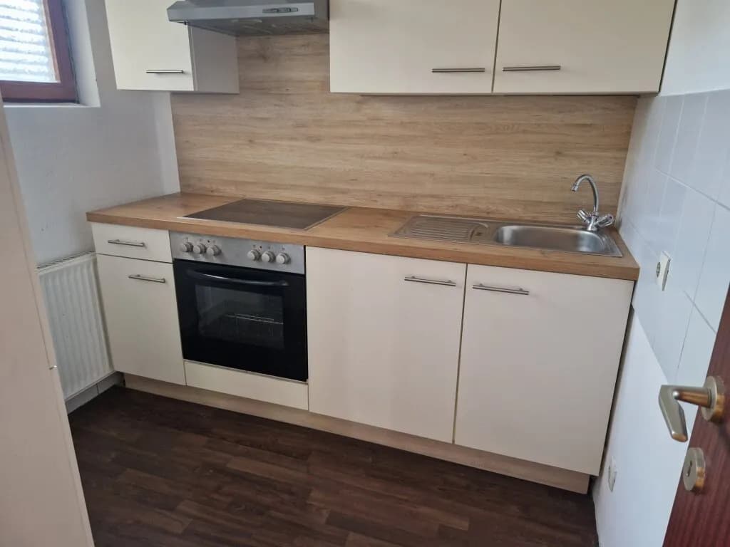 4-Zimmer-Immobilie mieten in Neunkirchen – 128,9 m², € 1.225 – Bild 9 von 14
