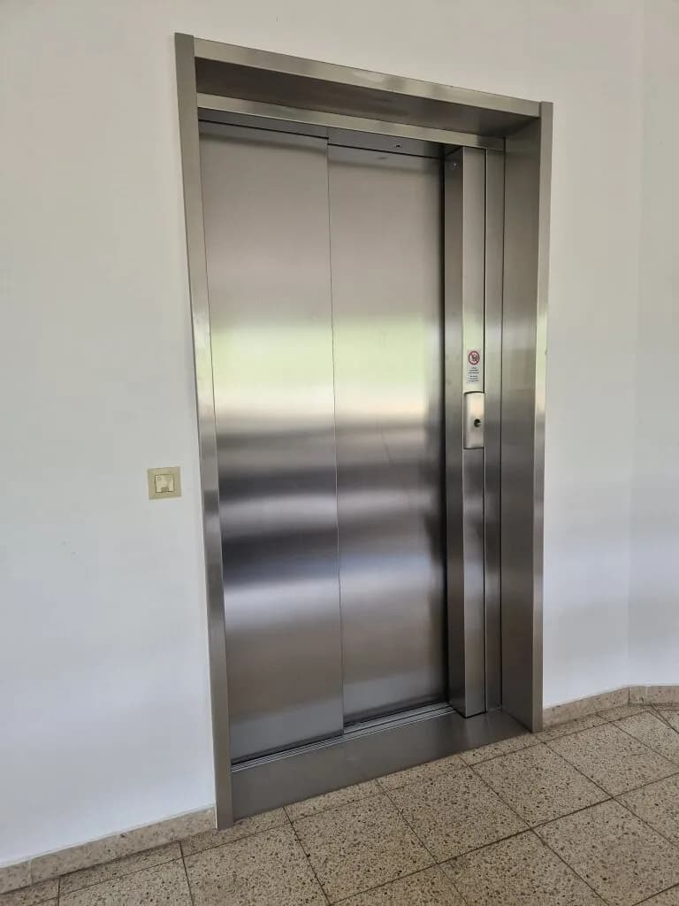 4-Zimmer-Immobilie mieten in Neunkirchen – 128,9 m², € 1.225 – Bild 11 von 14