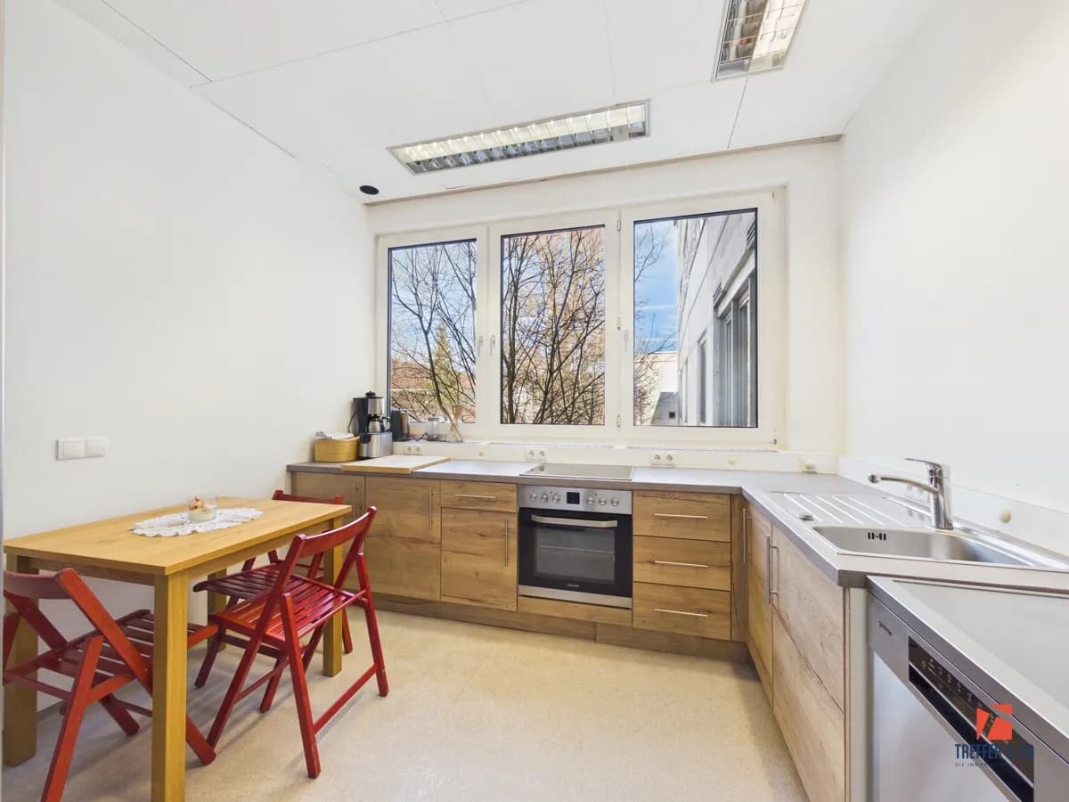 6-Zimmer-Gewerbeimmobilie kaufen in Kufstein – 141,99 m², € 568.000 – Bild 11 von 18