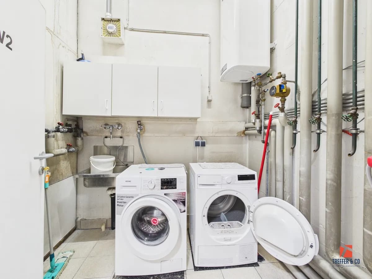 6-Zimmer-Gewerbeimmobilie kaufen in Kufstein – 141,99 m², € 568.000 – Bild 17 von 18