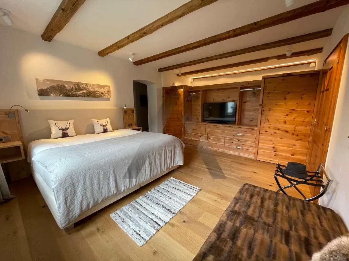 5-Zimmer-Wohnung kaufen in Kitzbühel – 255 m², € 2.660.000 – Bild 8 von 23