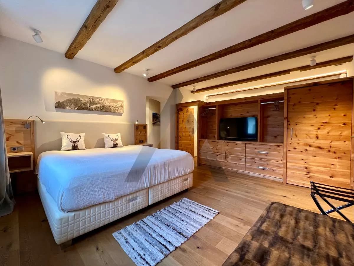 5-Zimmer-Wohnung kaufen in Kitzbühel – 255 m², € 2.660.000 – Bild 10 von 23