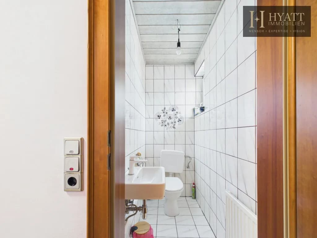 8-Zimmer-Haus kaufen in Tulln – 345 m², € 650.000 – Bild 21 von 26
