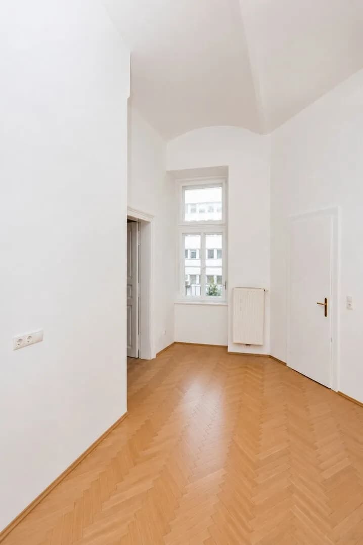 7-Zimmer-Gewerbeimmobilie mieten in Graz – 180 m², € 2.181 – Bild 4 von 24