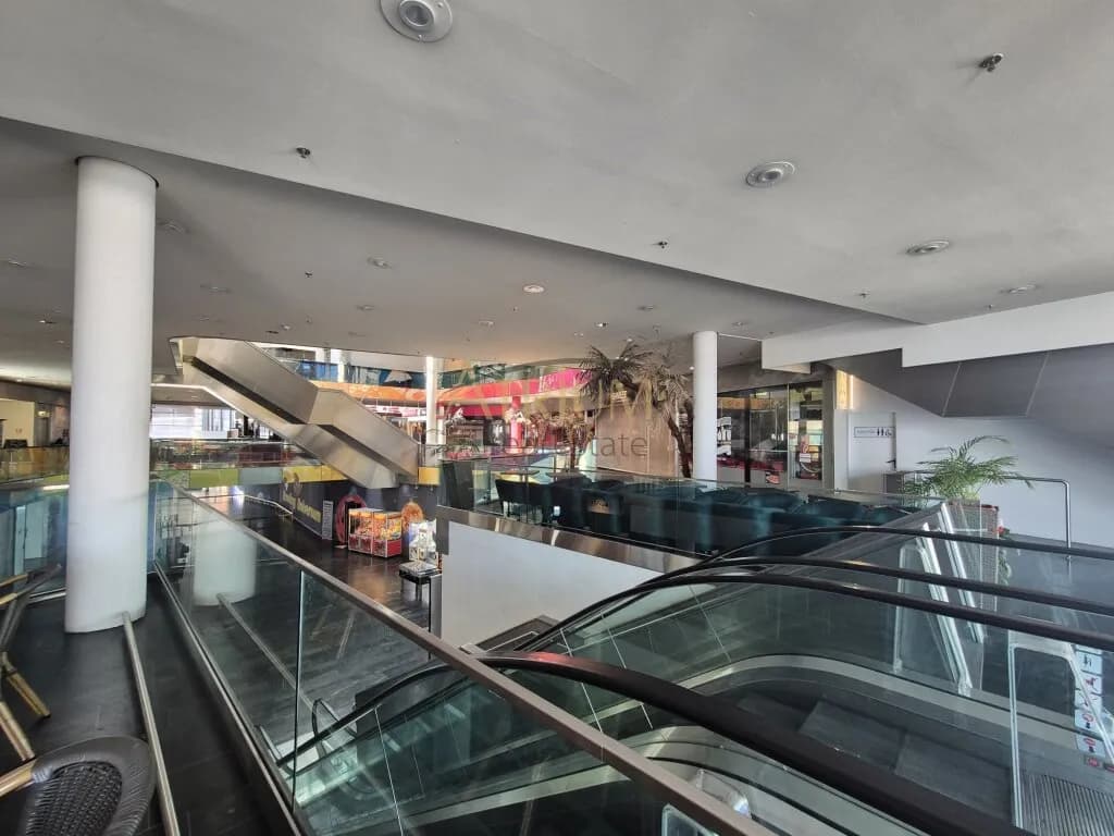 Gewerbeimmobilie mieten in Wien – 150 m², € 5.600 – Bild 4 von 8