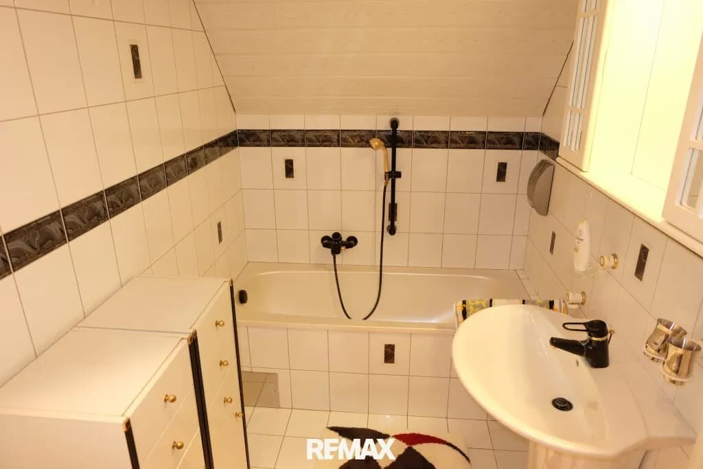 3-Zimmer-Wohnung kaufen in Wien – 70 m², € 232.000 – Bild 7 von 13