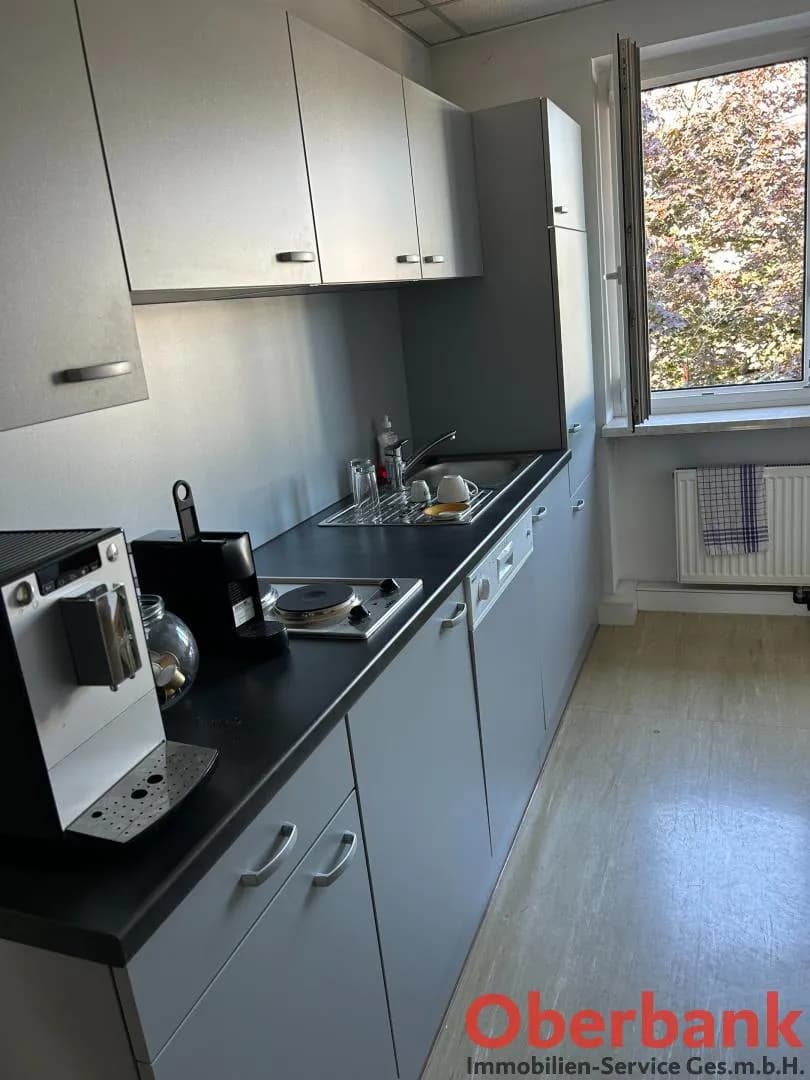 2-Zimmer-Gewerbeimmobilie mieten in Freistadt – 51 m², € 722 – Bild 5 von 6
