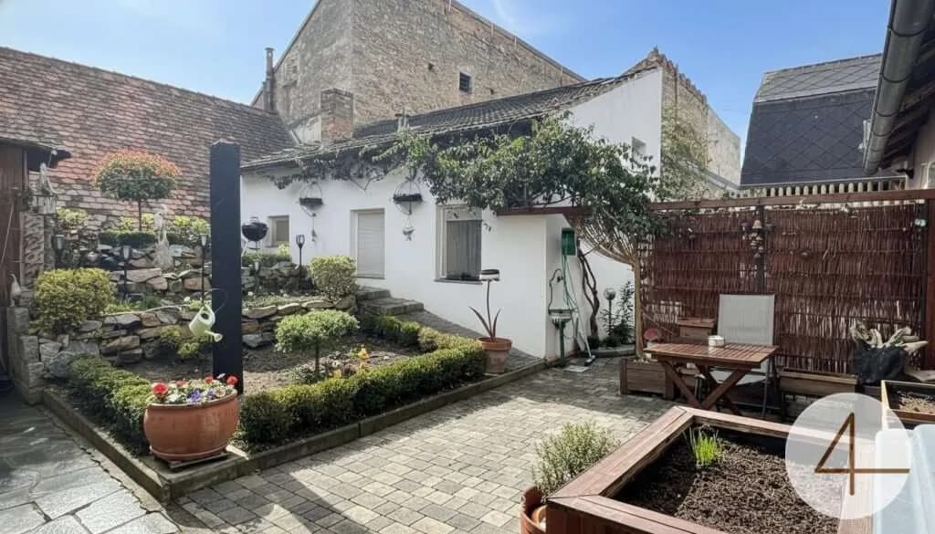 Immobilie kaufen in Horn – 338 m², € 450.000