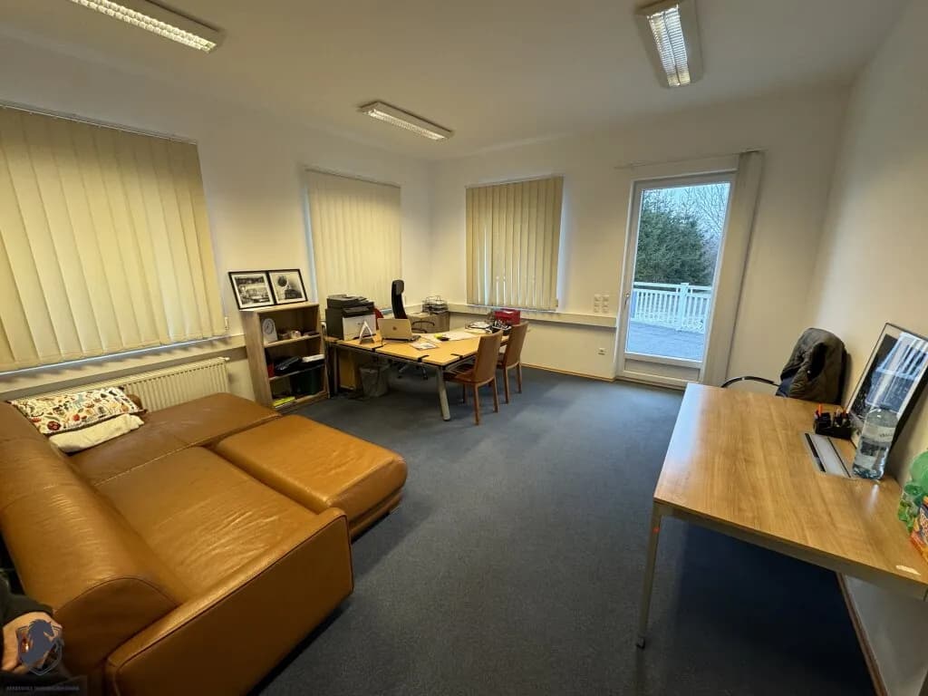 8-Zimmer-Gewerbeimmobilie kaufen in Korneuburg – 320 m², € 1.300.000 – Bild 9 von 32