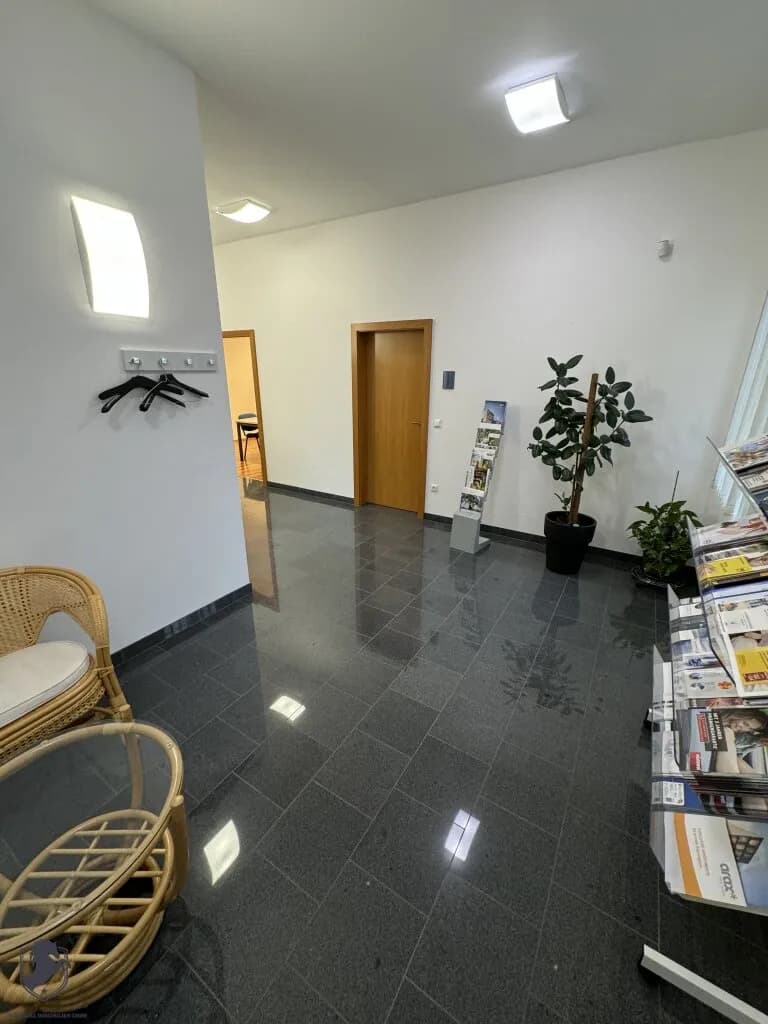 8-Zimmer-Gewerbeimmobilie kaufen in Korneuburg – 320 m², € 1.300.000 – Bild 15 von 32