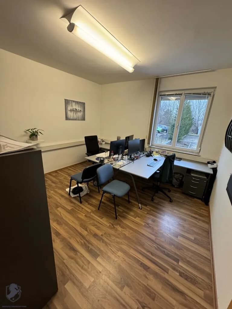 8-Zimmer-Gewerbeimmobilie kaufen in Korneuburg – 320 m², € 1.300.000 – Bild 17 von 32