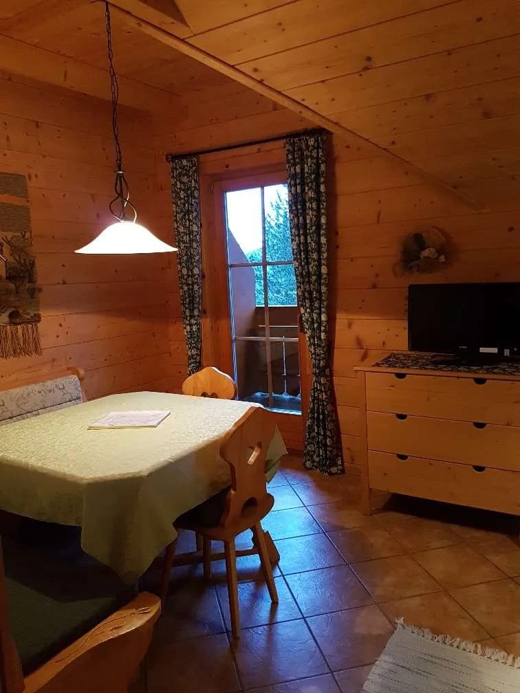 2-Zimmer-Wohnung mieten in Murau – 47 m², € 720 – Bild 2 von 8