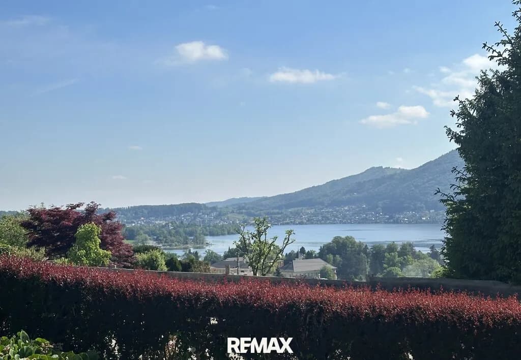 5-Zimmer-Haus kaufen in Gmunden – 183 m², € 840.000