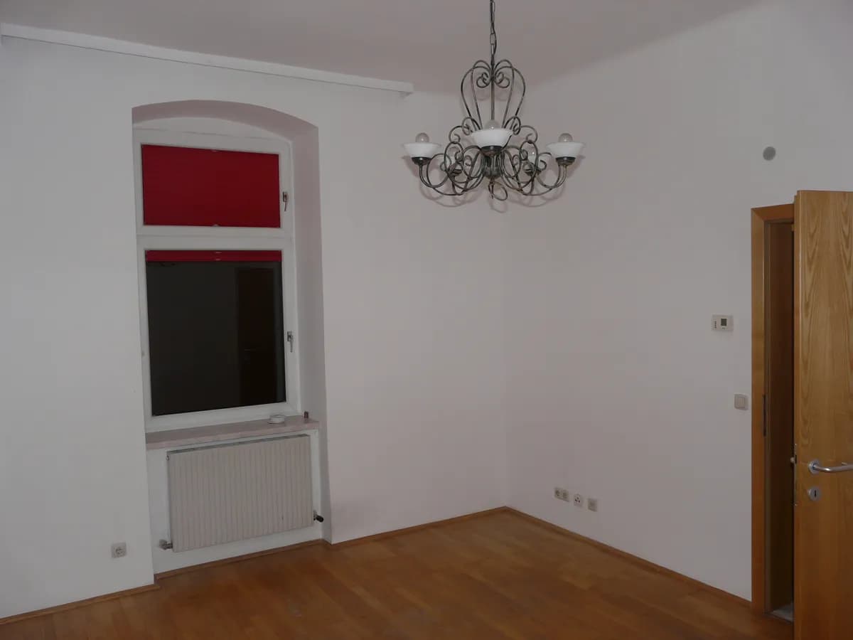 2-Zimmer-Wohnung mieten in Linz – 39 m², € 595 – Bild 2 von 4