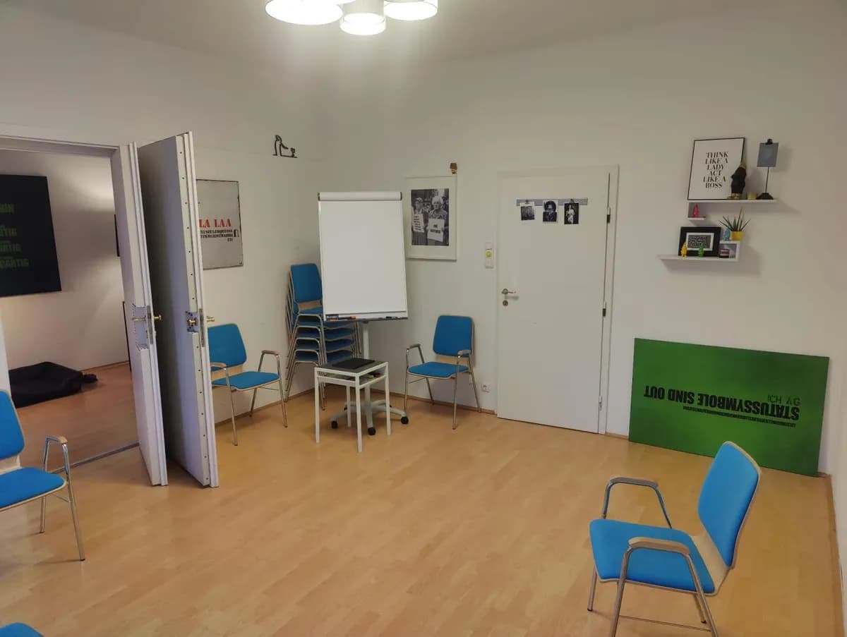2-Zimmer-Gewerbeimmobilie mieten in Linz – 48 m², € 537 – Bild 3 von 7