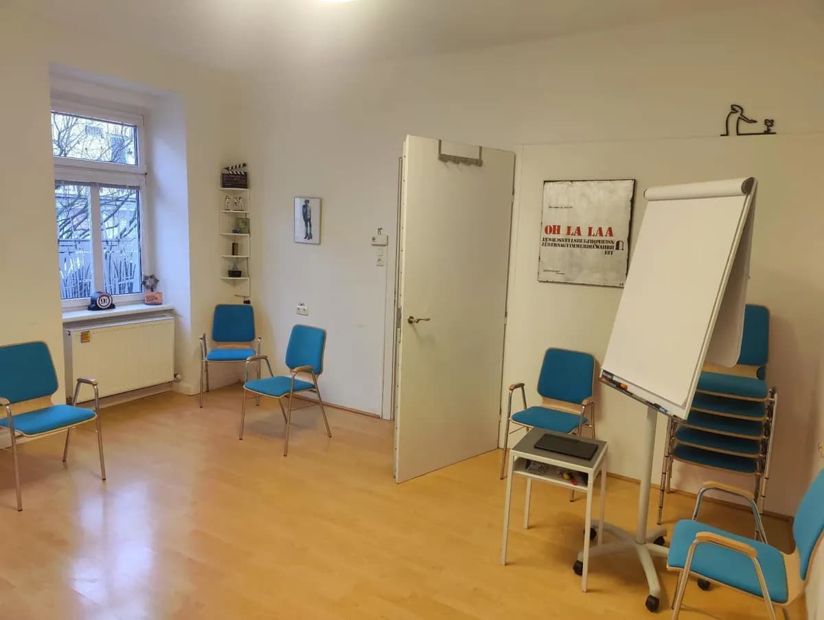 2-Zimmer-Gewerbeimmobilie mieten in Linz – 48 m², € 537 – Bild 4 von 7